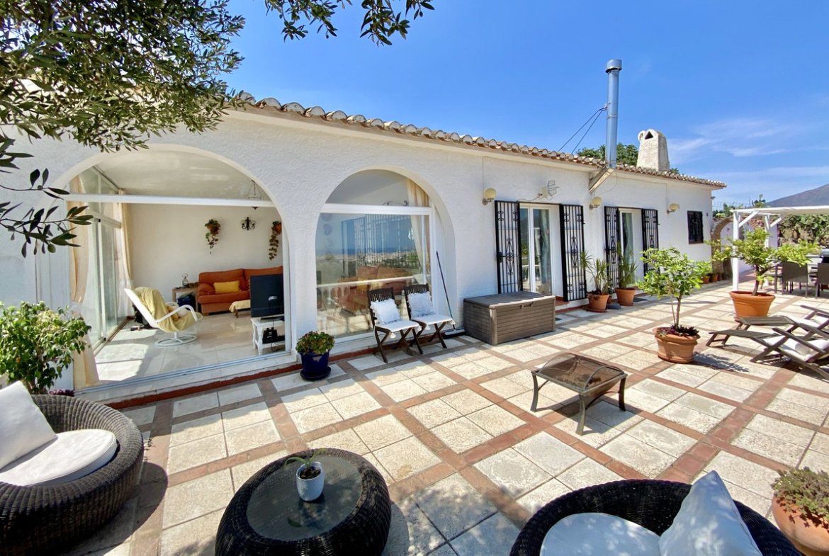 1170