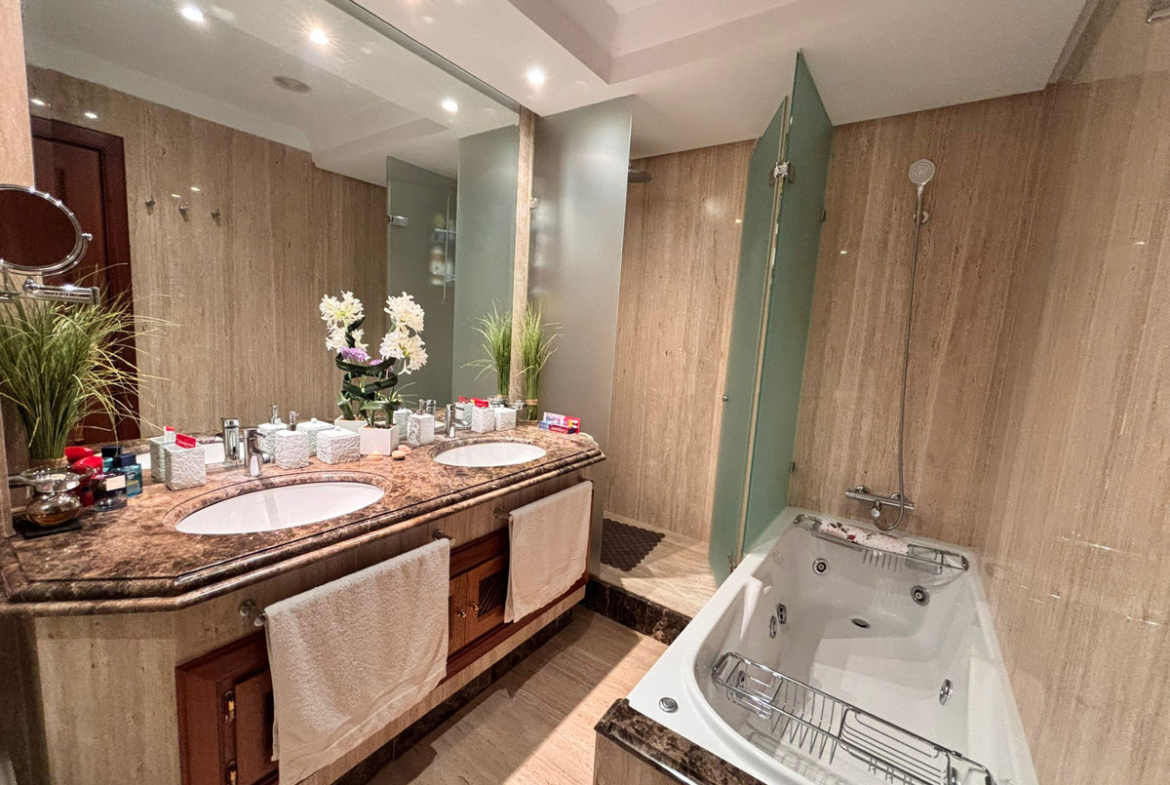 1170