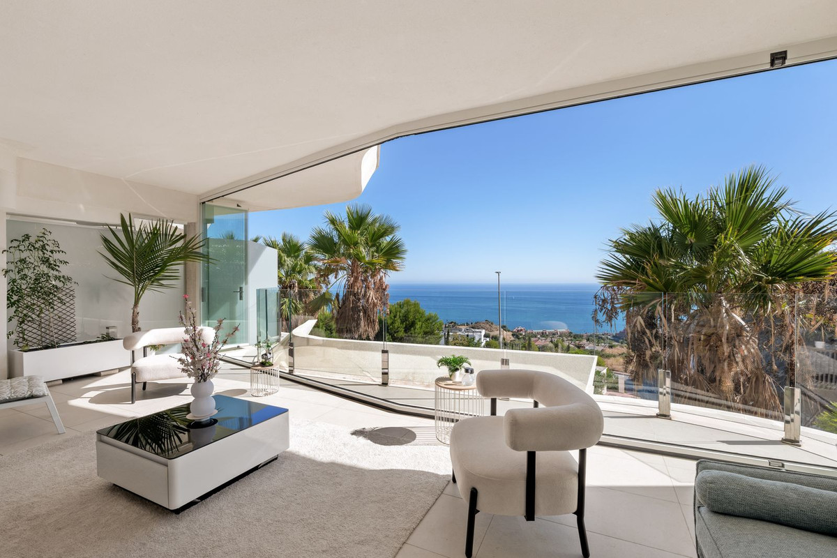 Apartment for sale in Benalmádena - photo 2