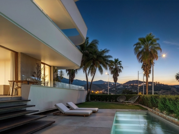 Apartment for sale in Estepona