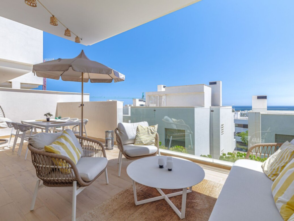 Apartment for sale in Estepona
