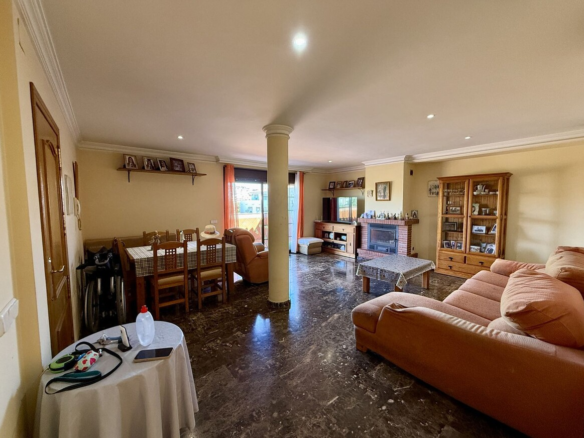 Apartment for sale in Mijas