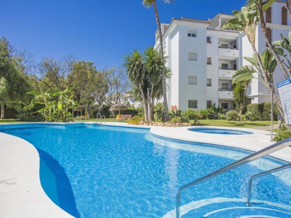 Apartment for sale in Mijas
