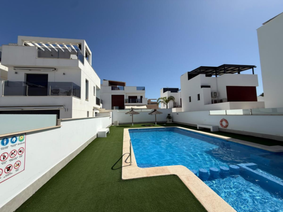 Apartment for sale in Pilar de la Horadada