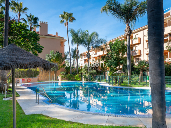 Duplex for sale in Marbella