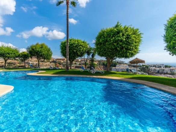 Duplex for sale in Mijas