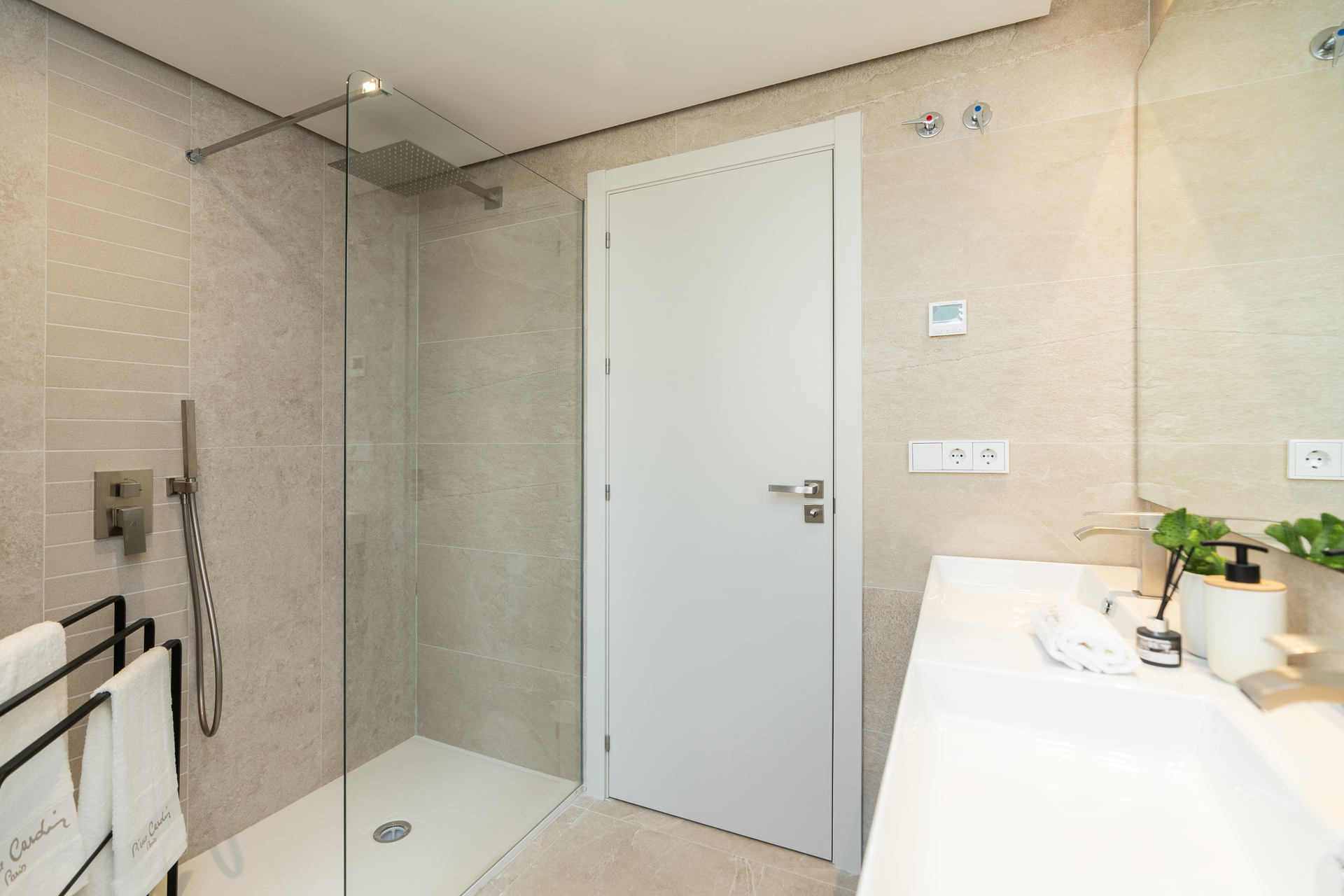 Ground Floor Apartment for sale in Benahavis – photo 13 Ground Floor Apartment for sale in Benahavis - photo 13