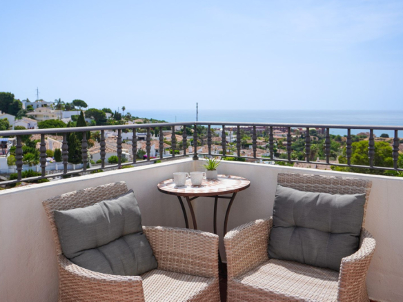 Ground Floor Apartment for sale in Benalmádena
