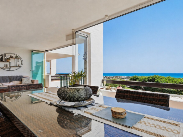 Ground Floor Apartment for sale in Casares