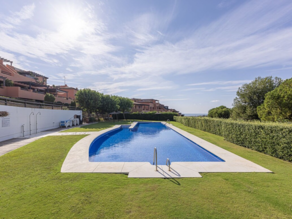 Ground Floor Apartment for sale in Casares