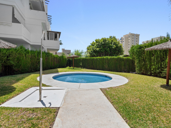 Ground Floor Apartment for sale in Estepona