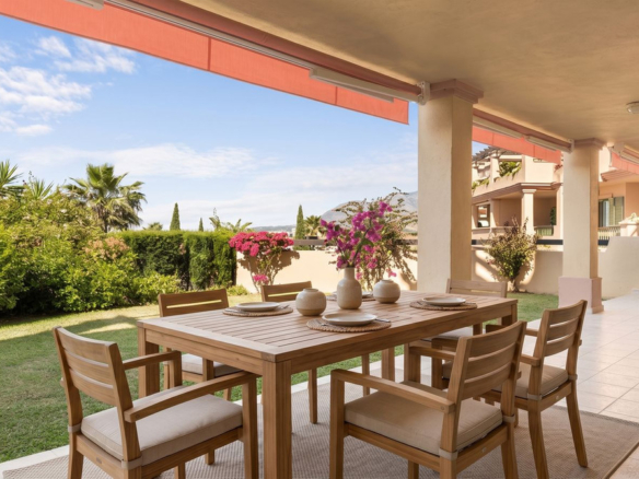 Ground Floor Apartment for sale in Málaga