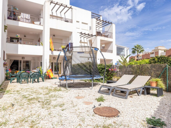 Ground Floor Apartment for sale in Manilva