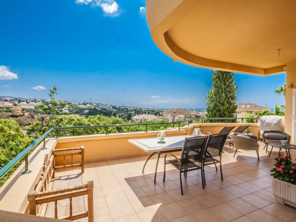 Ground Floor Apartment for sale in Marbella