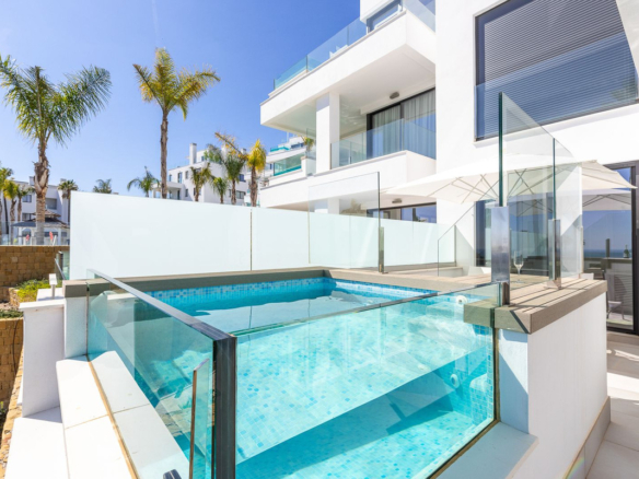 Ground Floor Apartment for sale in Mijas
