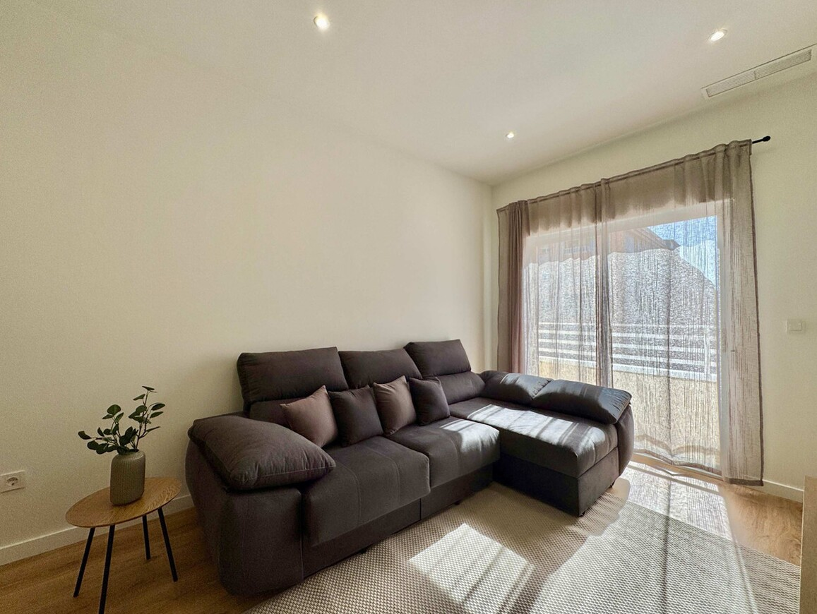 Ground Floor Apartment for sale in Torrevieja - photo 3