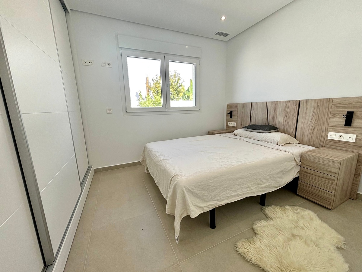 House for sale in Rojales - photo 4