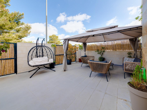 House for sale in Villamartin