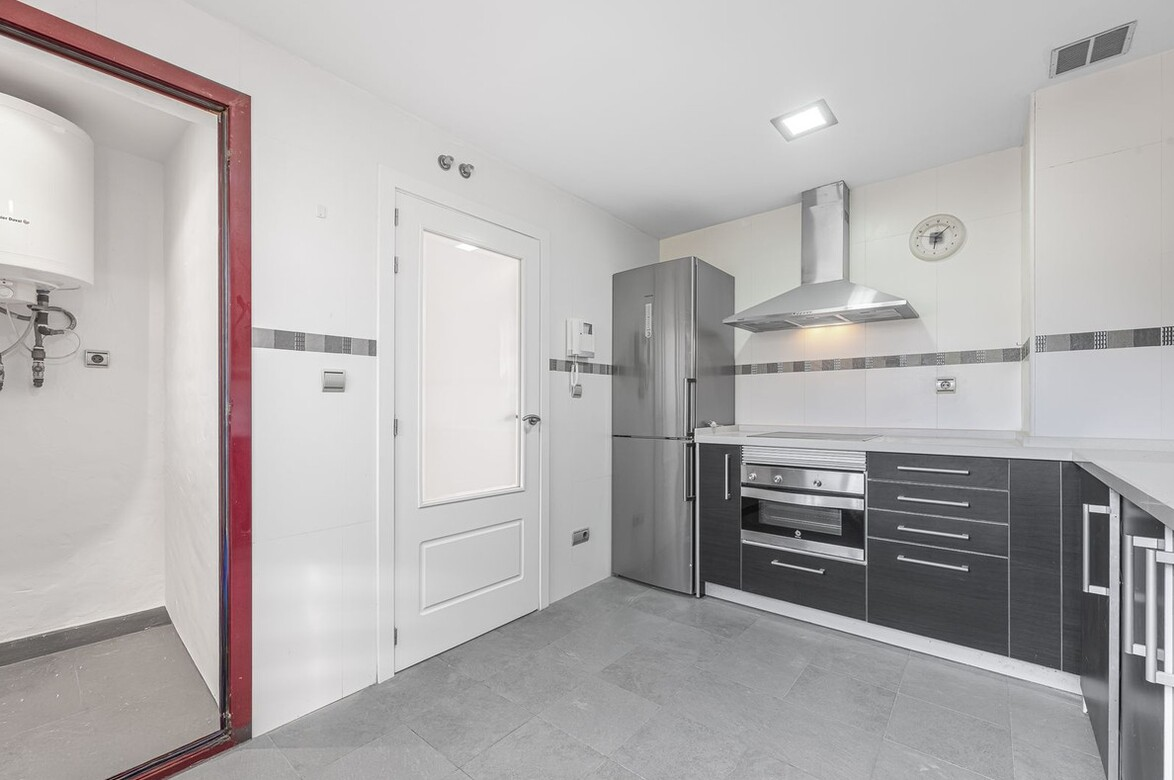Penthouse for sale in Casares - photo 11