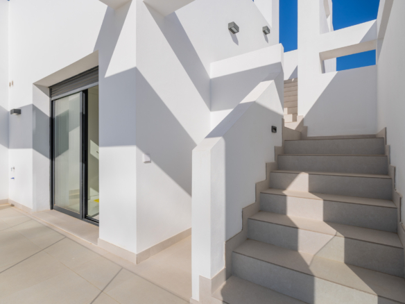 Penthouse for sale in Estepona