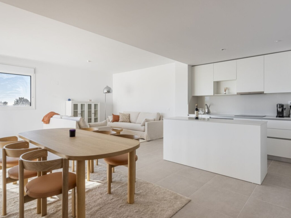 Penthouse for sale in Estepona