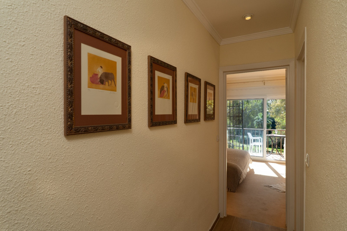 Semi-detached House for sale in Estepona - photo 13