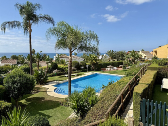 Semi-detached House for sale in Marbella