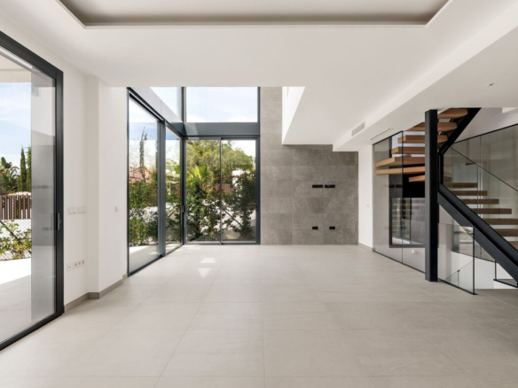 Semi-detached House for sale in Marbella
