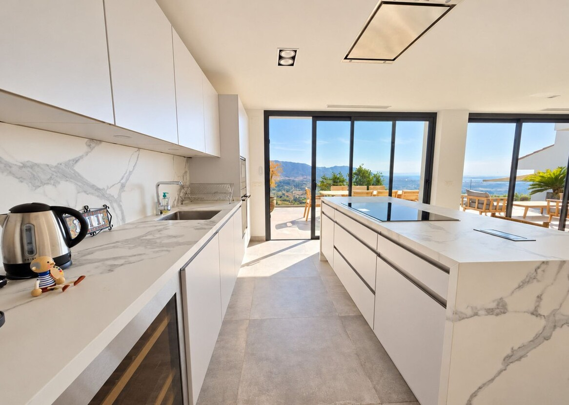 Semi-detached House for sale in Marbella – photo 13 Semi-detached House for sale in Marbella - photo 13
