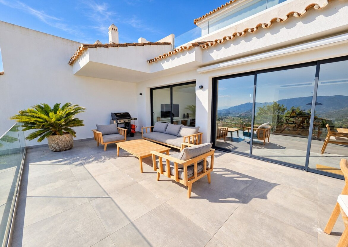 Semi-detached House for sale in Marbella – photo 12 Semi-detached House for sale in Marbella - photo 12