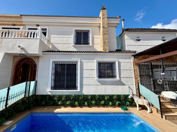 Semi-detached House for sale in Orihuela