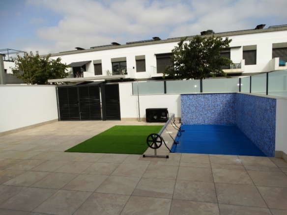 Semi-detached House for sale in Pilar de la Horadada