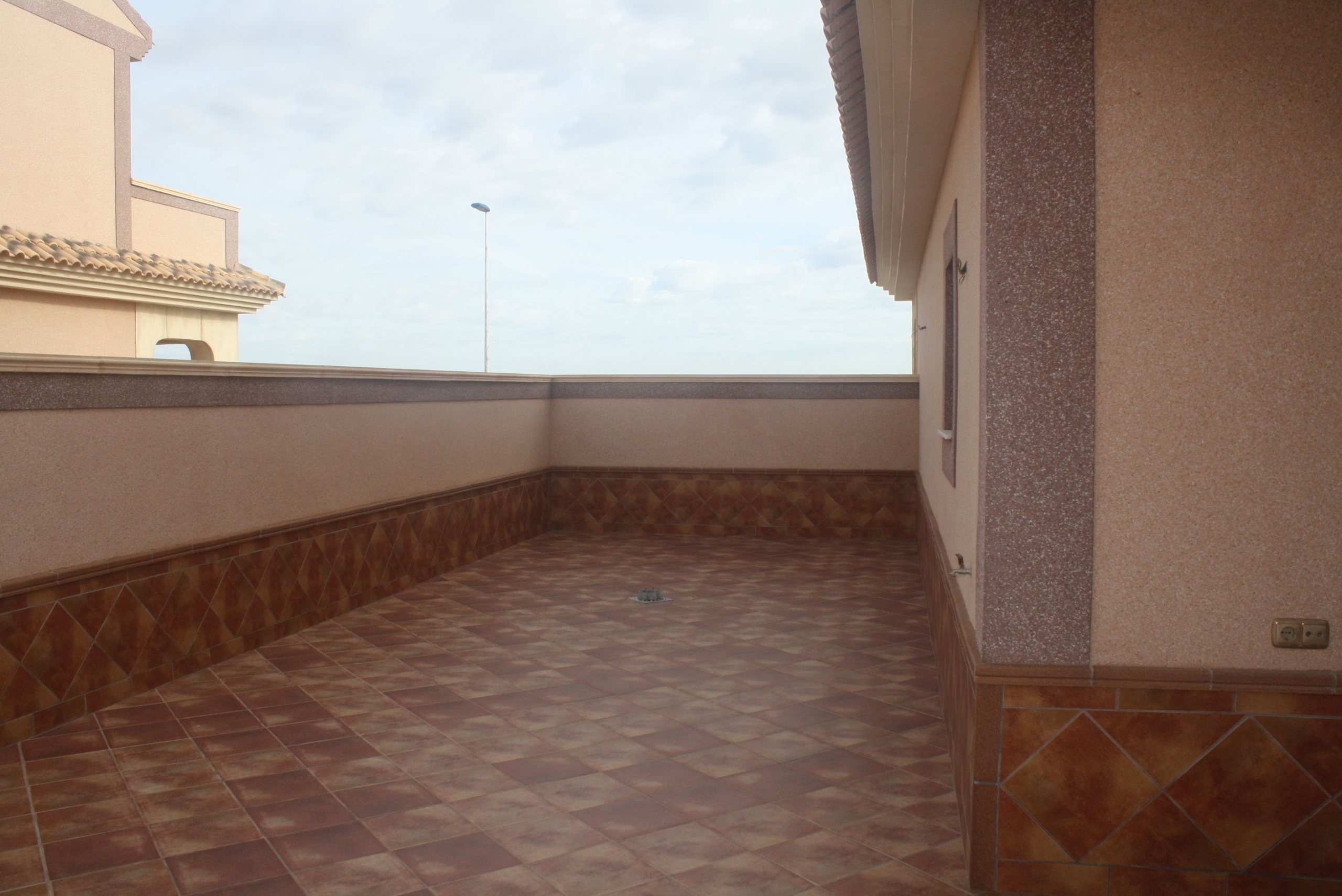 Semi-detached House for sale in Torrevieja - photo 2