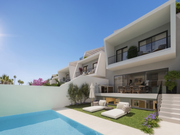 Townhouse for sale in Estepona