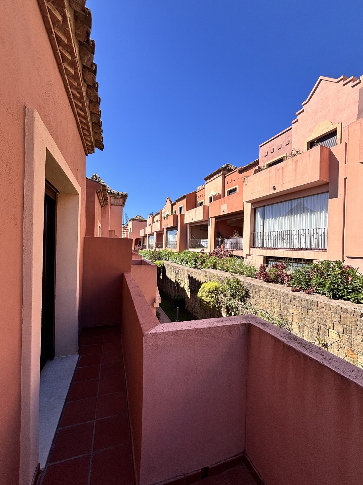 Townhouse for sale in Estepona - photo 5