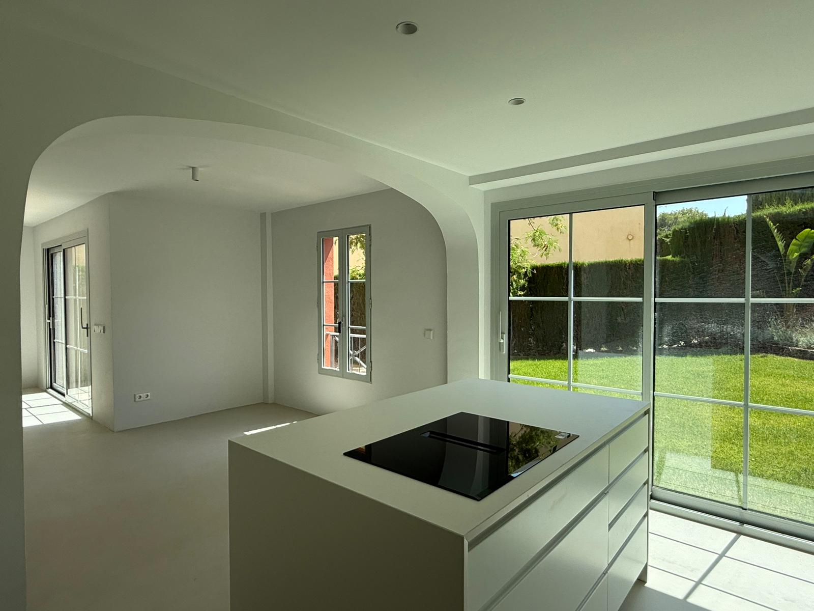 Townhouse for sale in Finestrat – photo 2 Townhouse for sale in Finestrat - photo 2