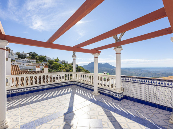 Townhouse for sale in Gaucín