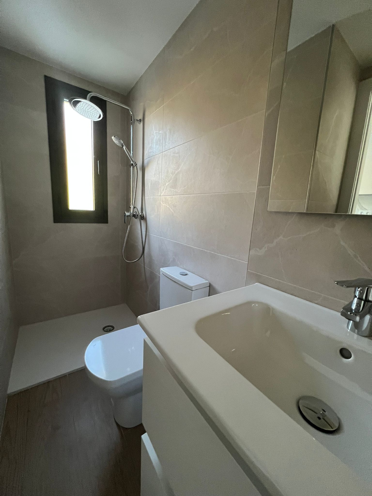 Townhouse for sale in La Union - photo 4
