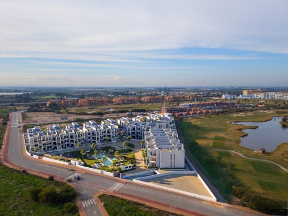 Townhouse for sale in Los Alcázares