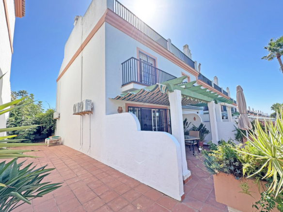 Townhouse for sale in Marbella