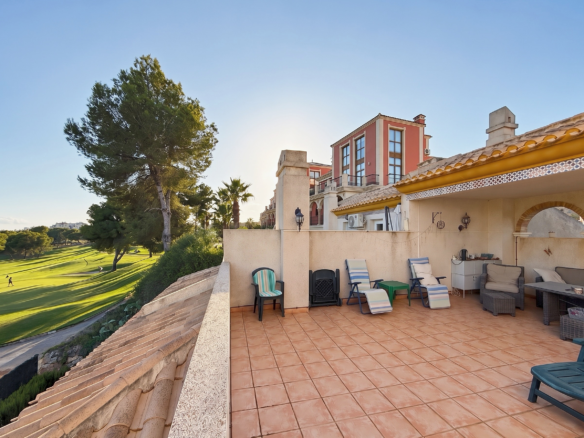 Townhouse for sale in Orihuela Costa