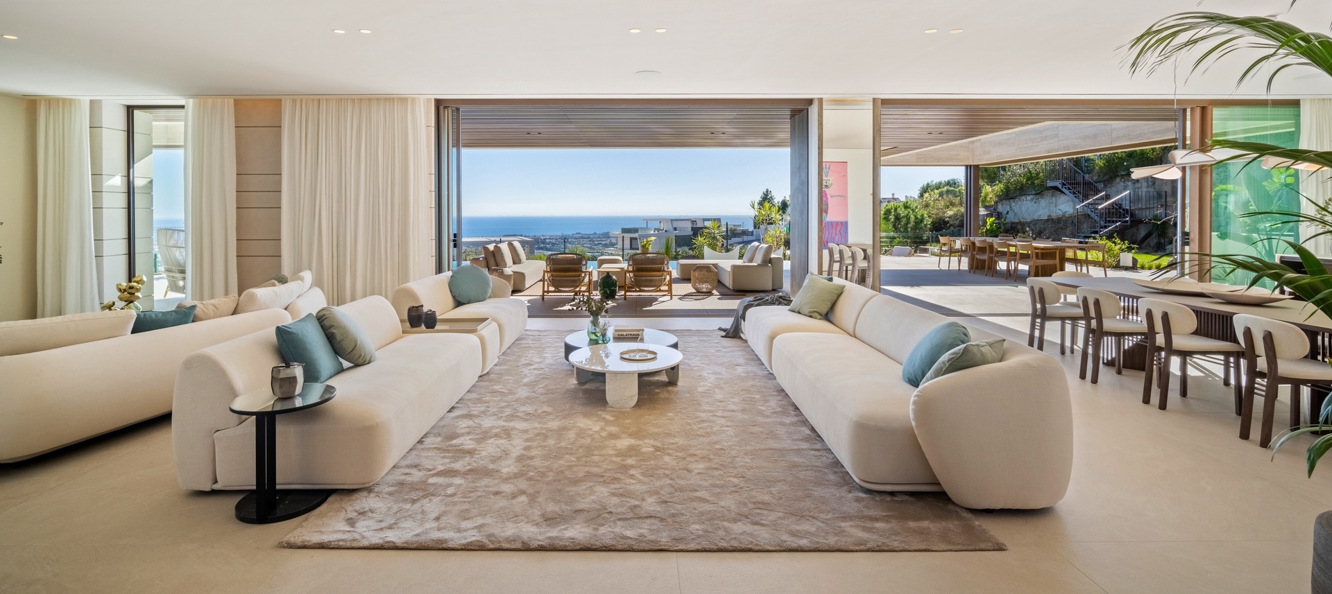 Villa for sale in Benahavis - photo 4