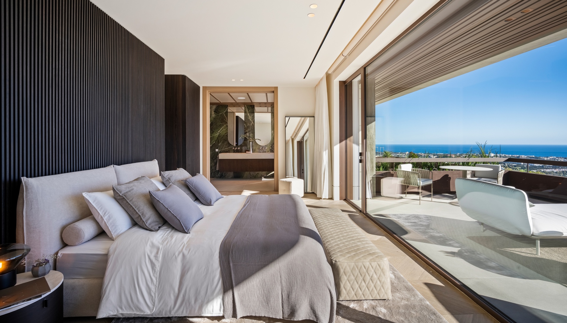 Villa for sale in Benahavis - photo 7