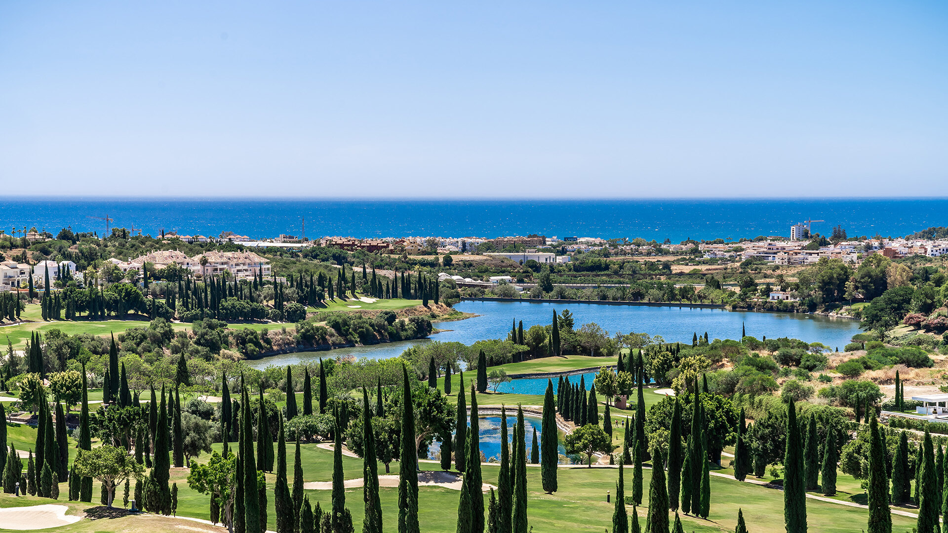 Villa for sale in Benahavis – photo 2 Villa for sale in Benahavis - photo 2