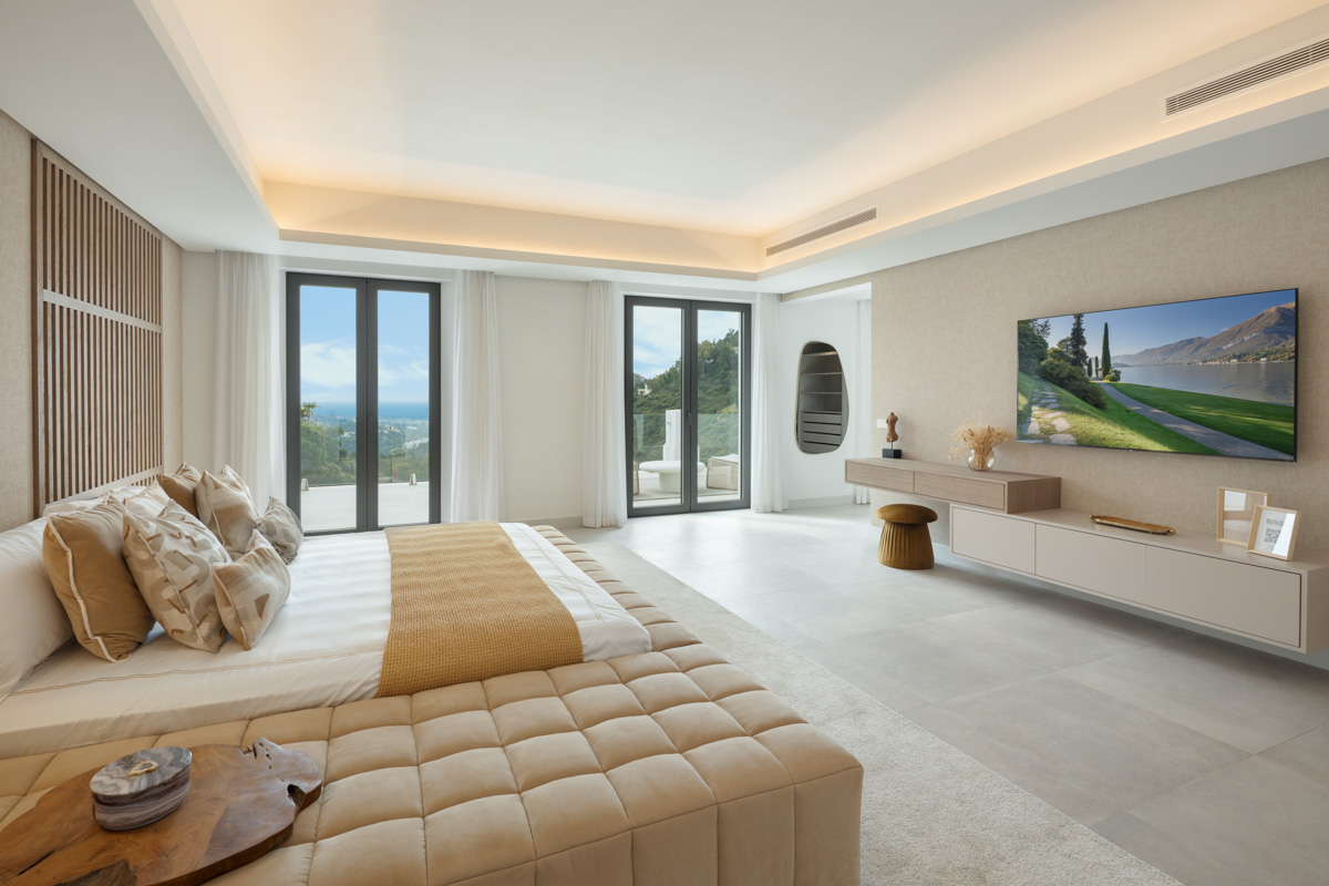 Villa for sale in Benahavis - photo 15