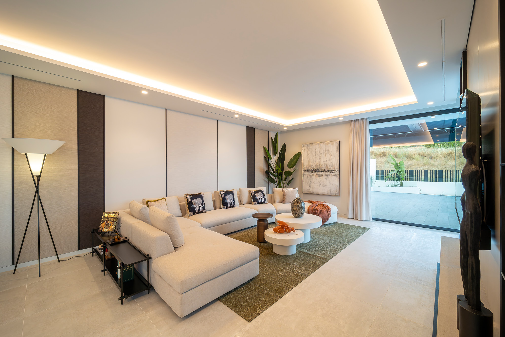Villa for sale in Benahavis – photo 8 Villa for sale in Benahavis - photo 8