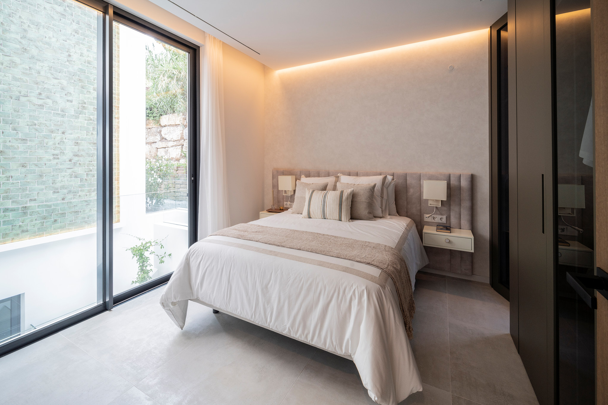 Villa for sale in Benahavis – photo 13 Villa for sale in Benahavis - photo 13