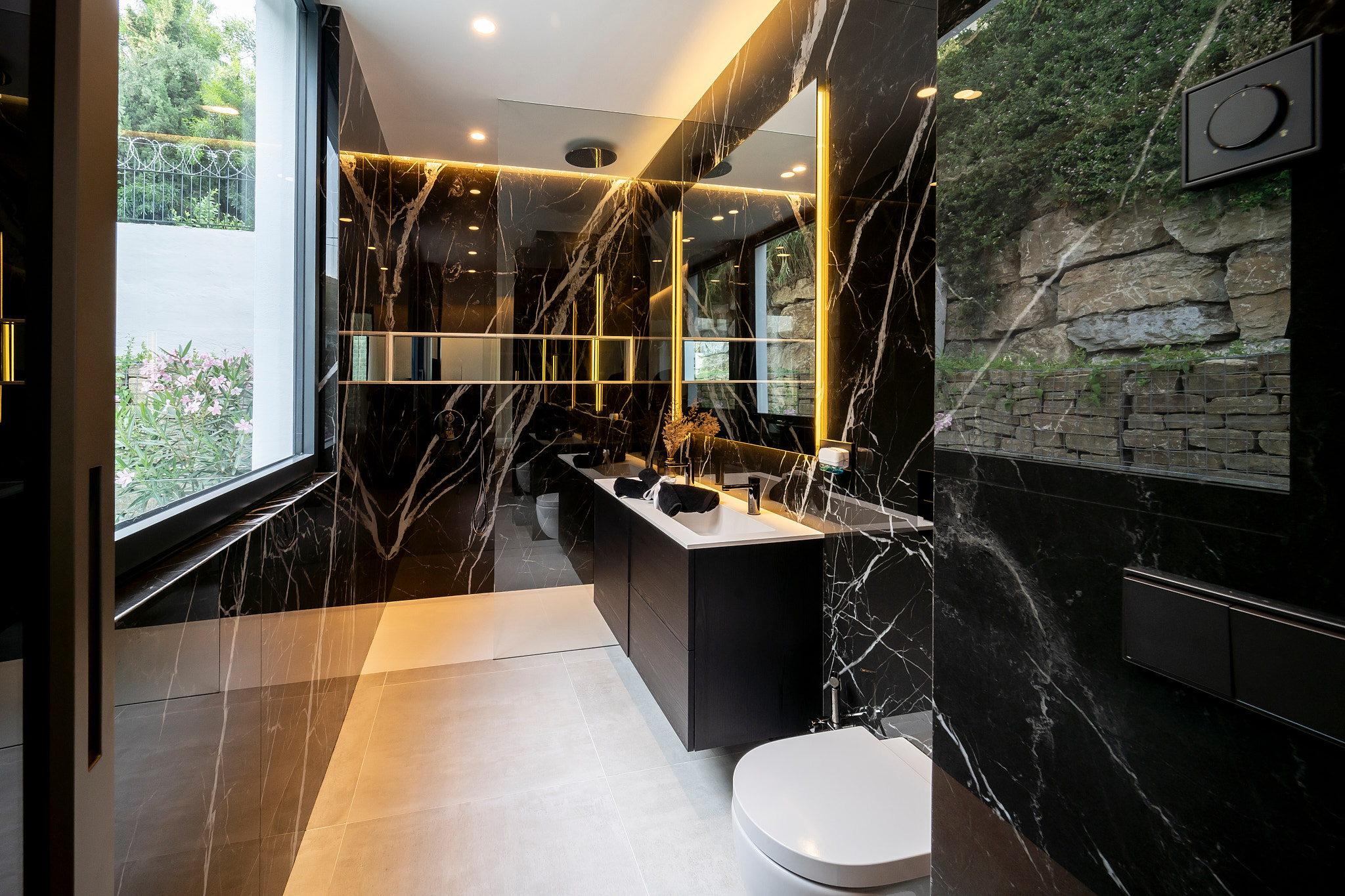 Villa for sale in Benahavis – photo 14 Villa for sale in Benahavis - photo 14