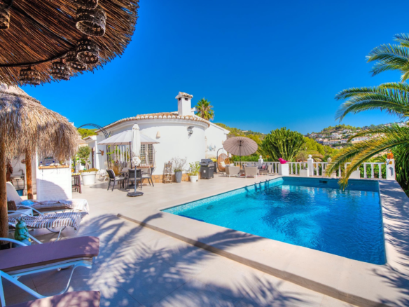 Villa for sale in Benissa
