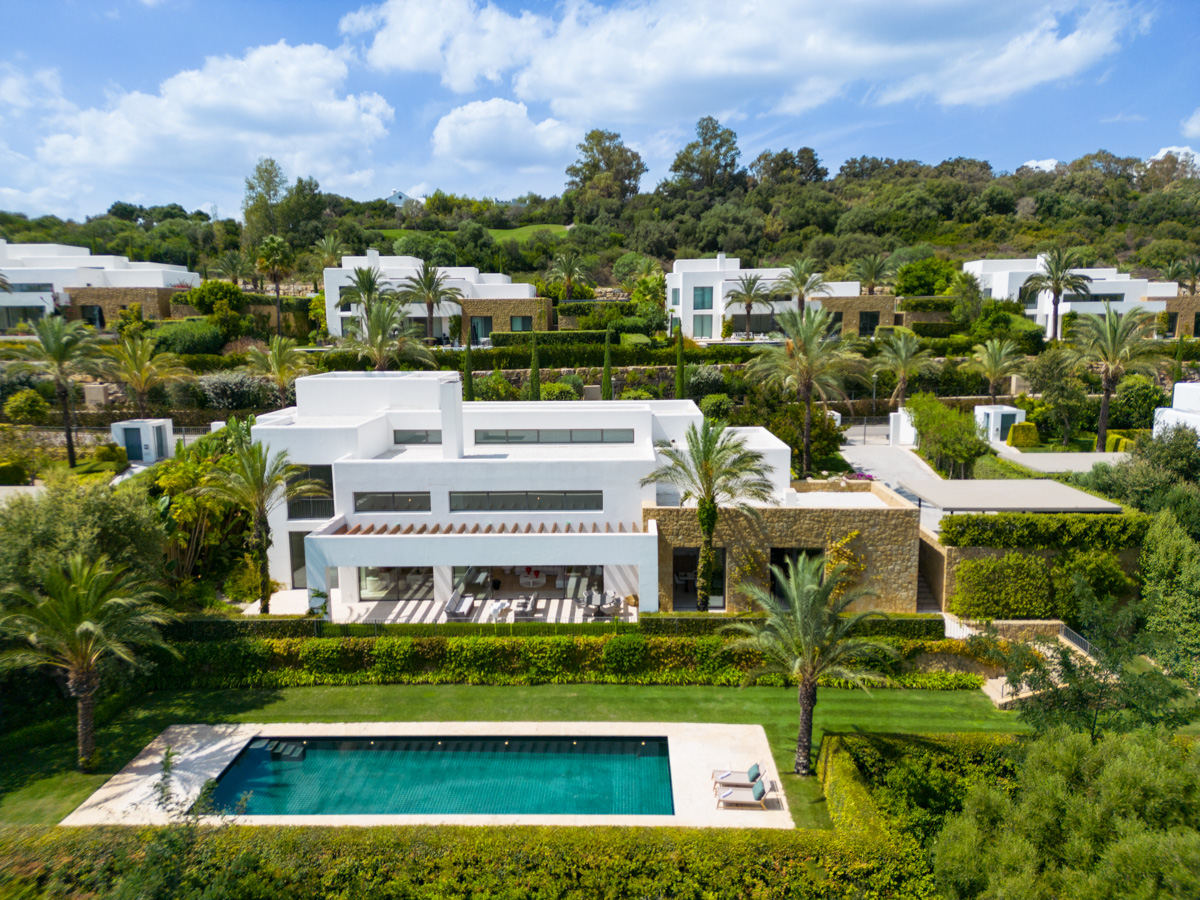 Villa for sale in Casares - photo 3